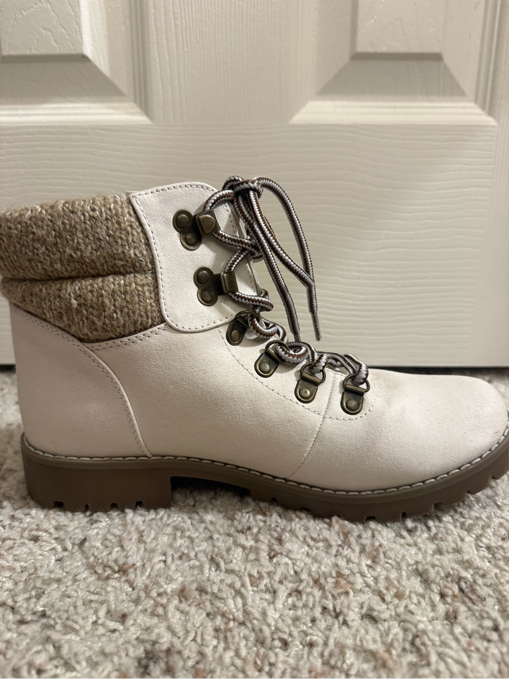 Cliffs by WHITE MOUNTAIN Cream Lace-Up Ankle Boots with Knit Collar